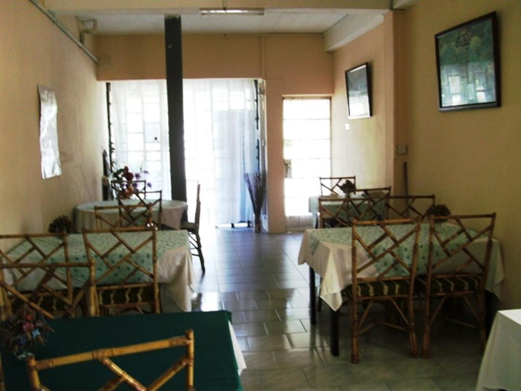 Auberge Le Saladier มาเฮบอร์ก ภายนอก รูปภาพ