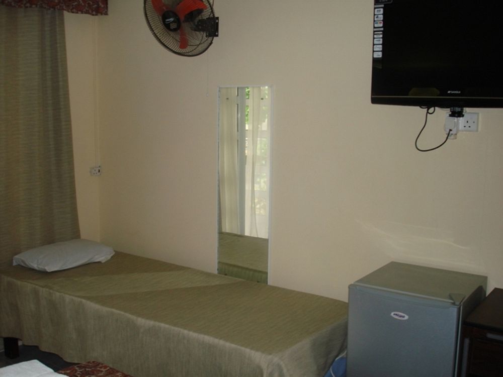 Auberge Le Saladier มาเฮบอร์ก ภายนอก รูปภาพ