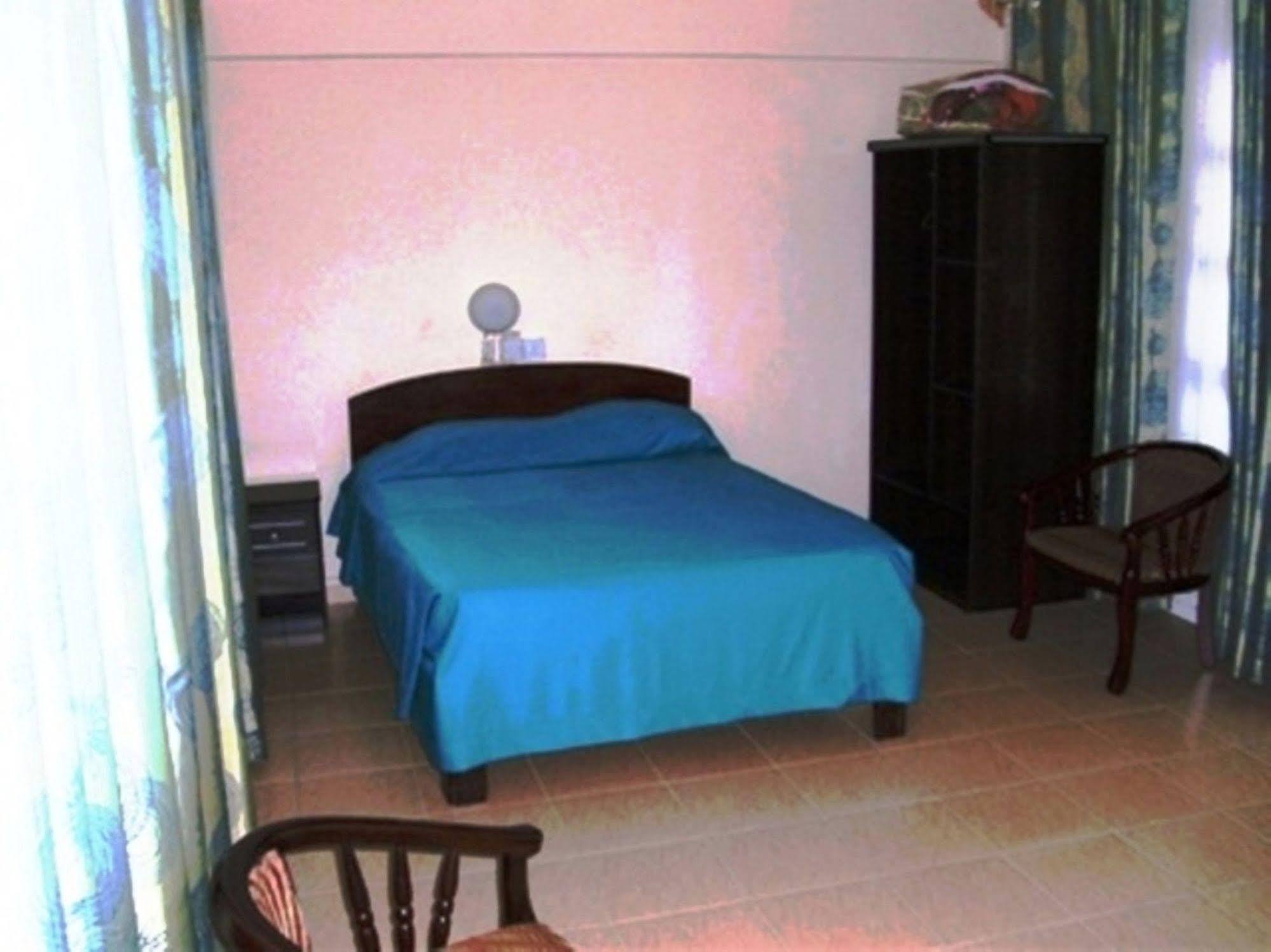 Auberge Le Saladier มาเฮบอร์ก ภายนอก รูปภาพ
