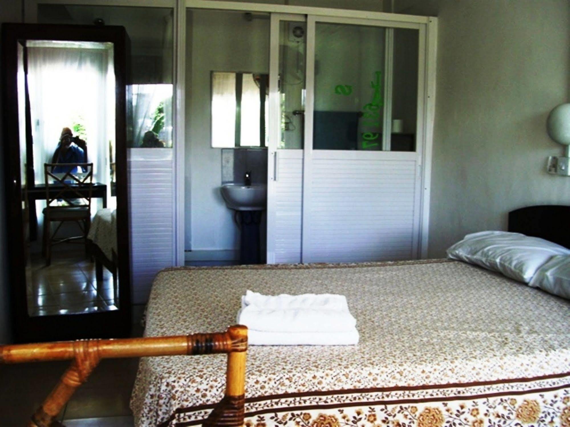 Auberge Le Saladier มาเฮบอร์ก ภายนอก รูปภาพ